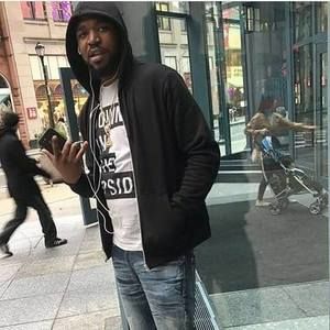 Meet your Posher, Brittney